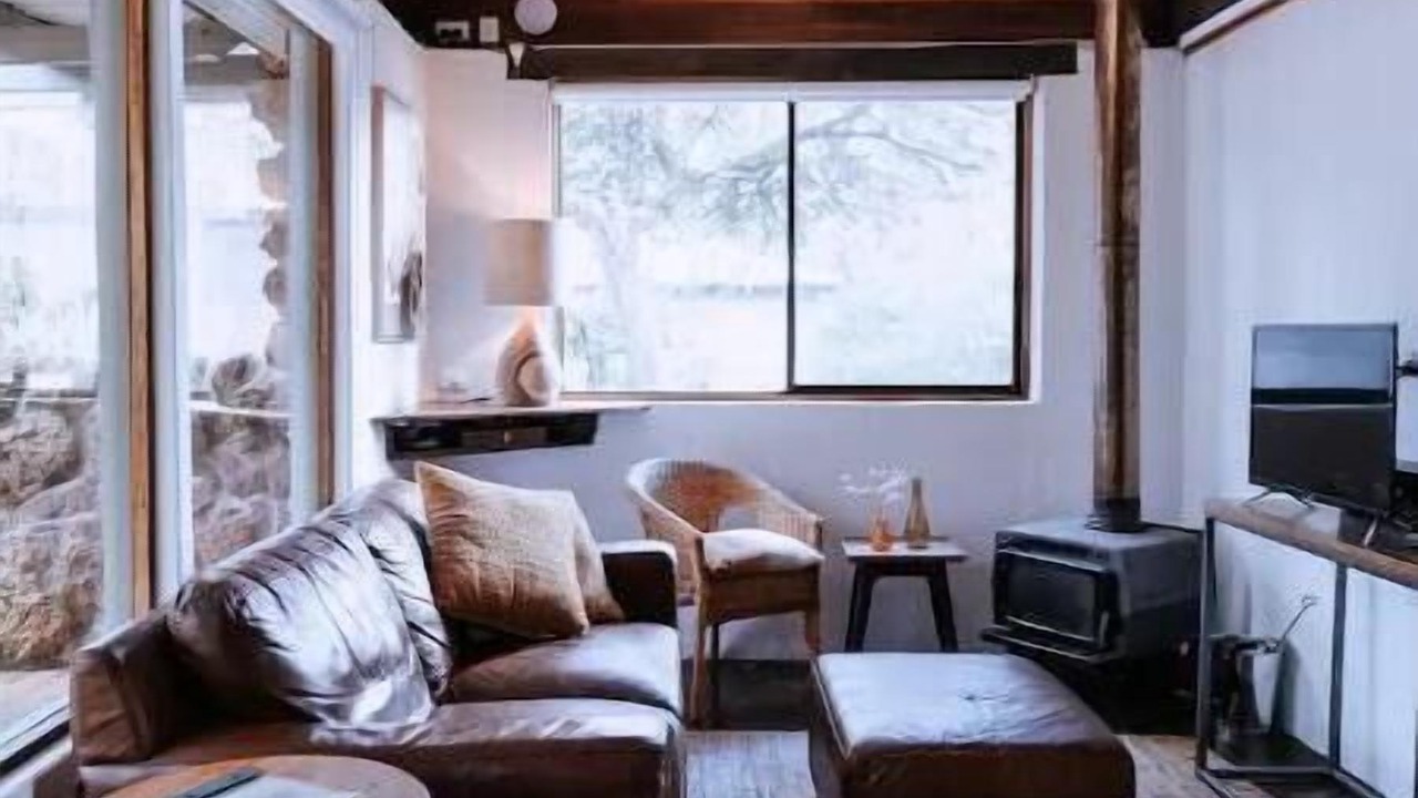 Photo of Livingroom in Forest Grove