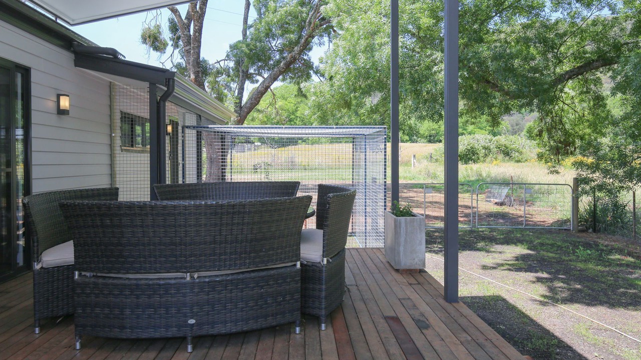 Photo of Patio Balcony in Wandiligong