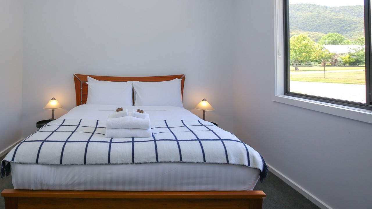 Photo of Bedroom in Wandiligong