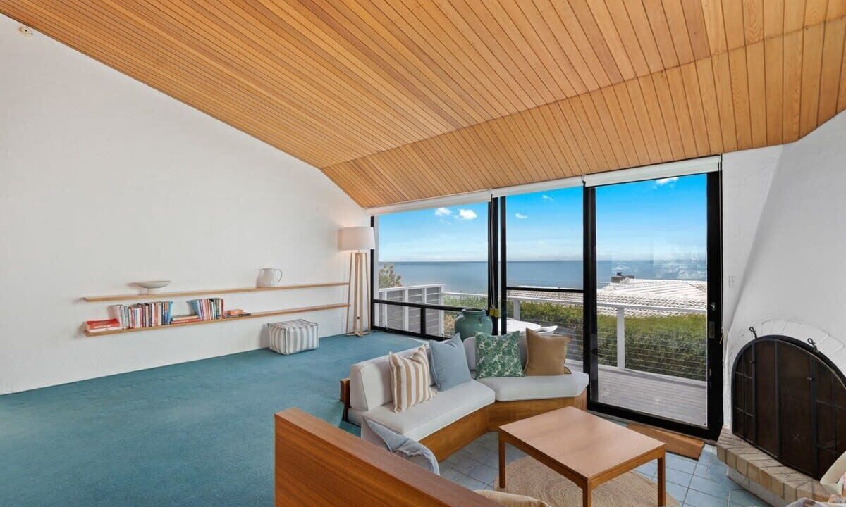 Photo of Livingroom in McCracken