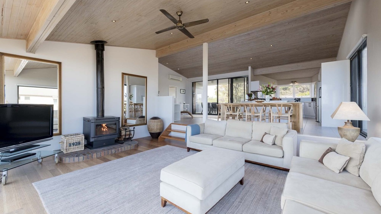 Photo of Livingroom in Anglesea