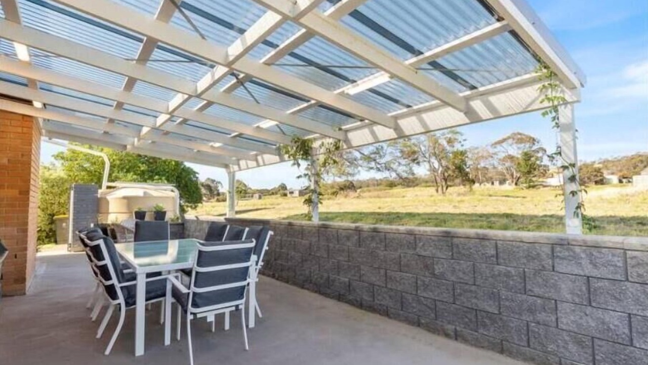 Photo of Outdoor in Opossum Bay