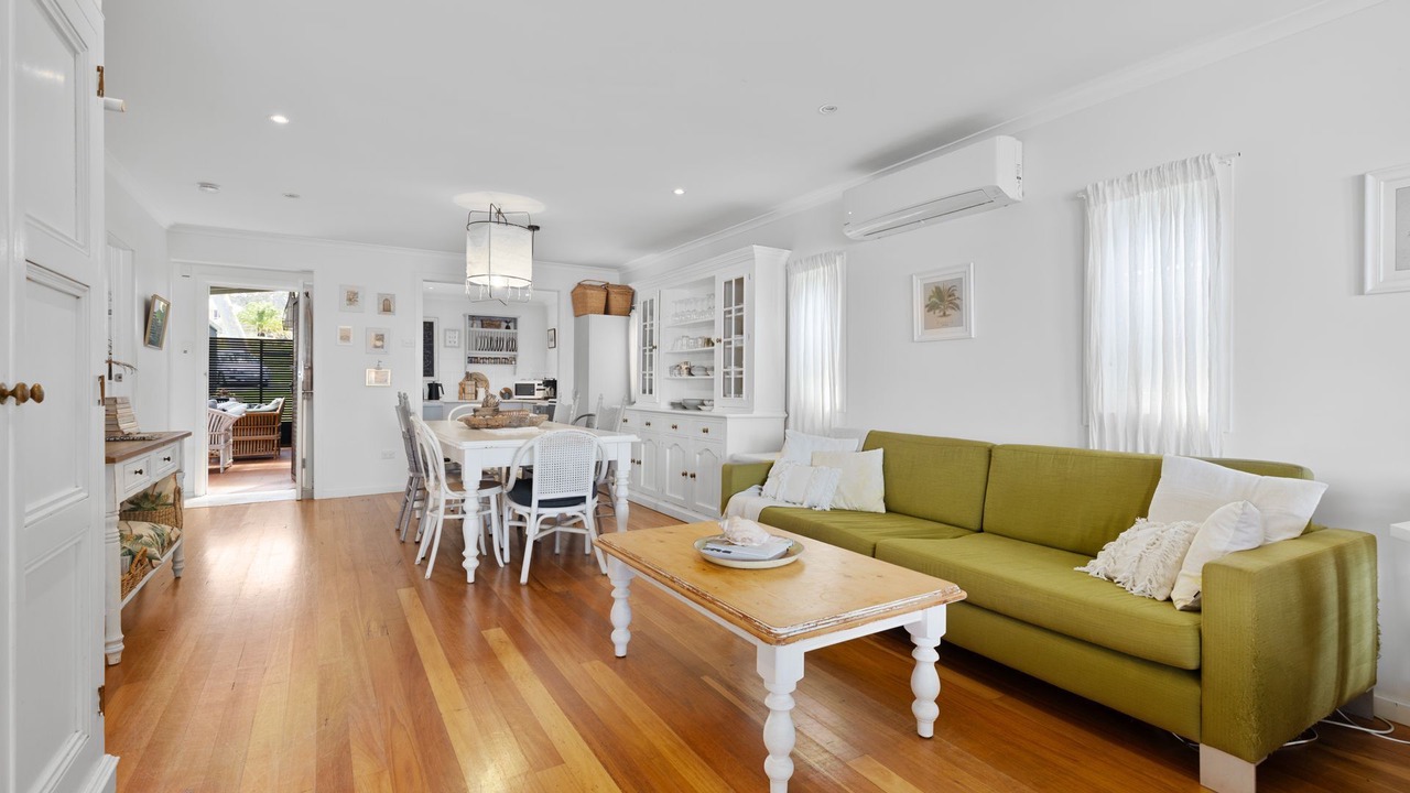 Photo of Livingroom in Erowal Bay