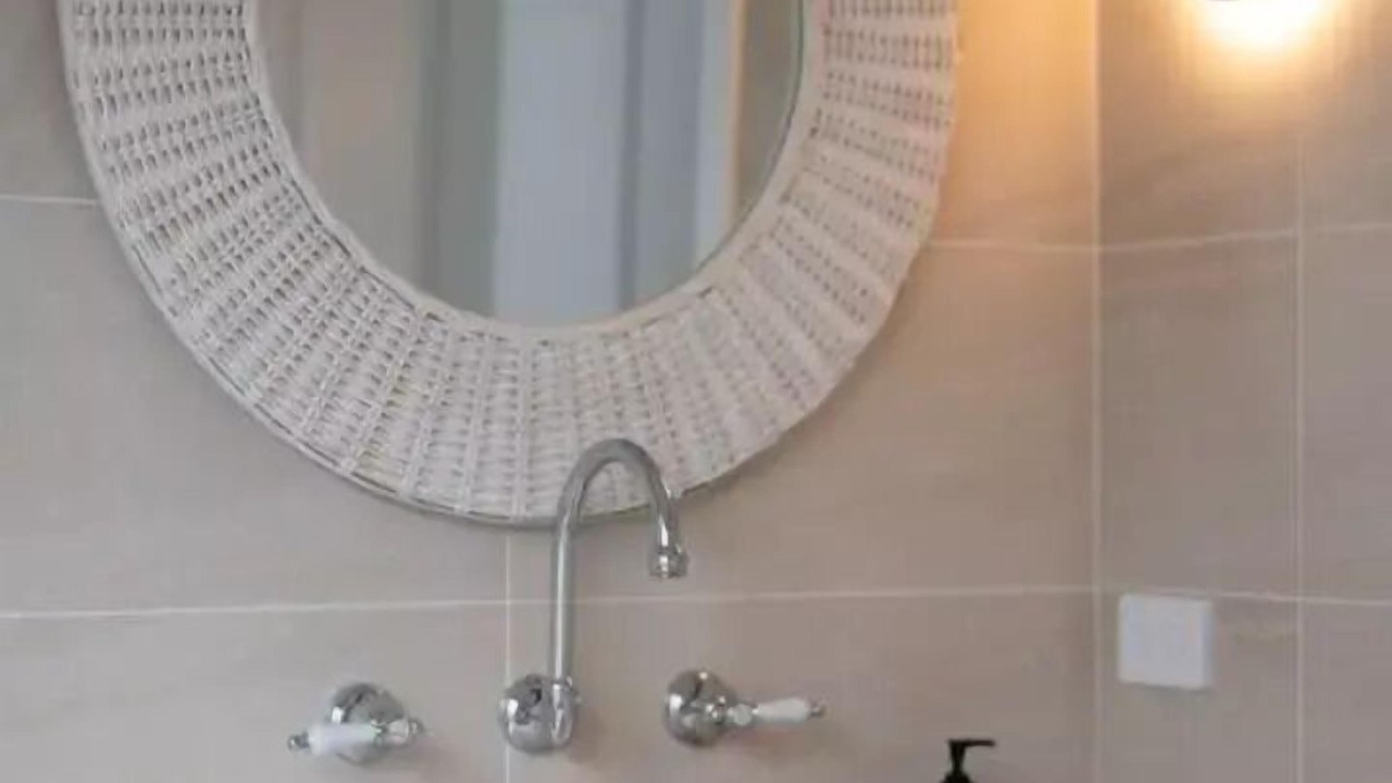 Photo of Bathroom in Porepunkah