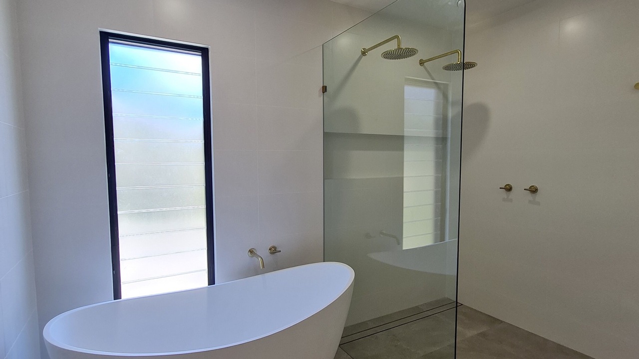 Photo of Bathroom in Scotts Head