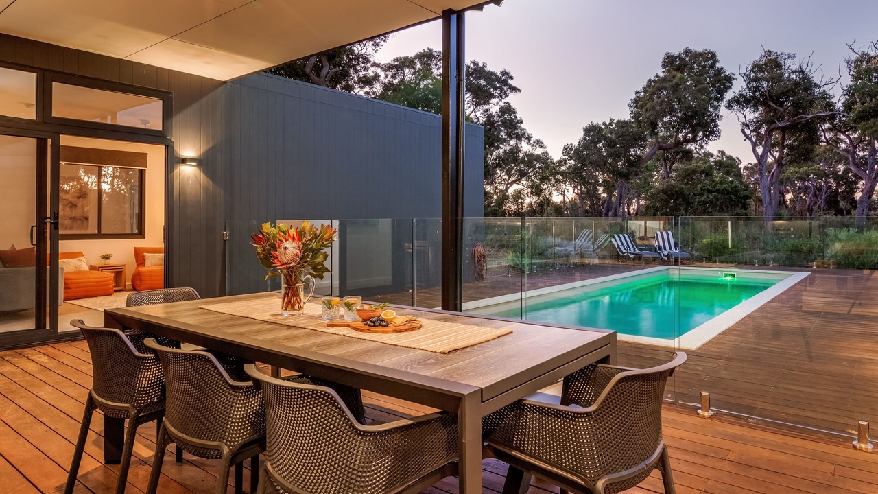 Photo of Outdoor in Eagle Bay