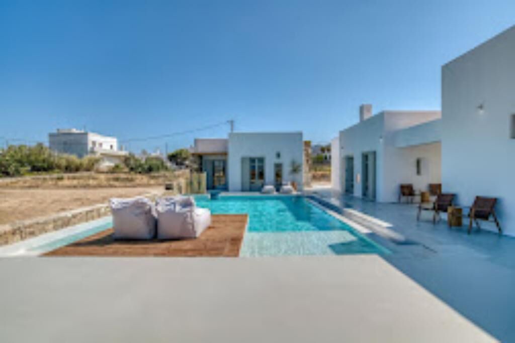 Photo of Outdoor in Piso Livadi