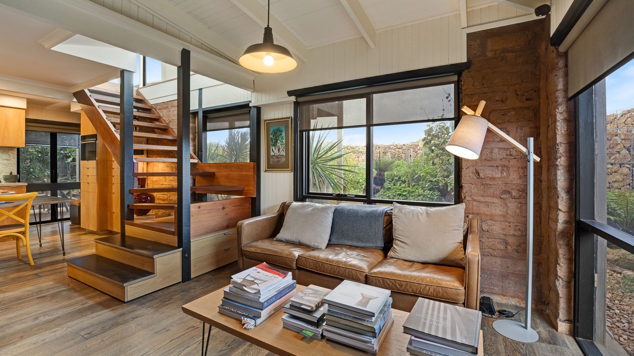 Photo of Livingroom in Surf Beach