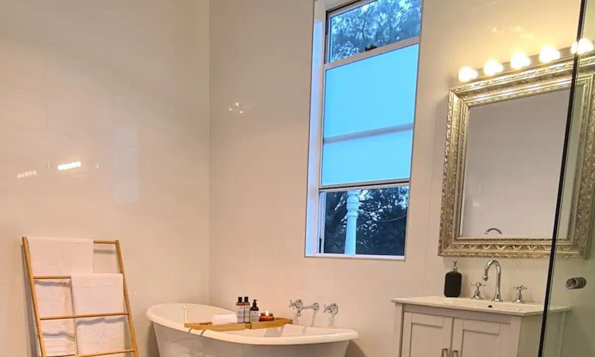 Photo of Bathroom in Seppeltsfield