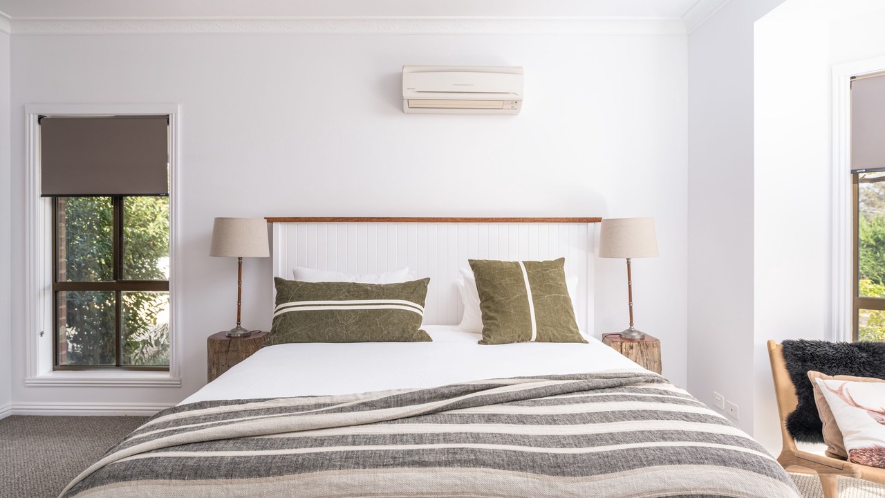 Photo of Bedroom in Moyhu