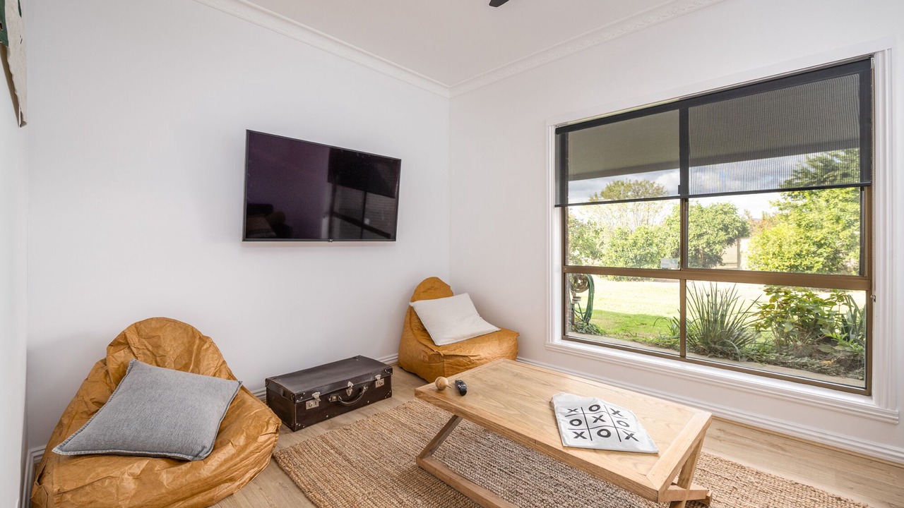 Photo of Livingroom in Moyhu