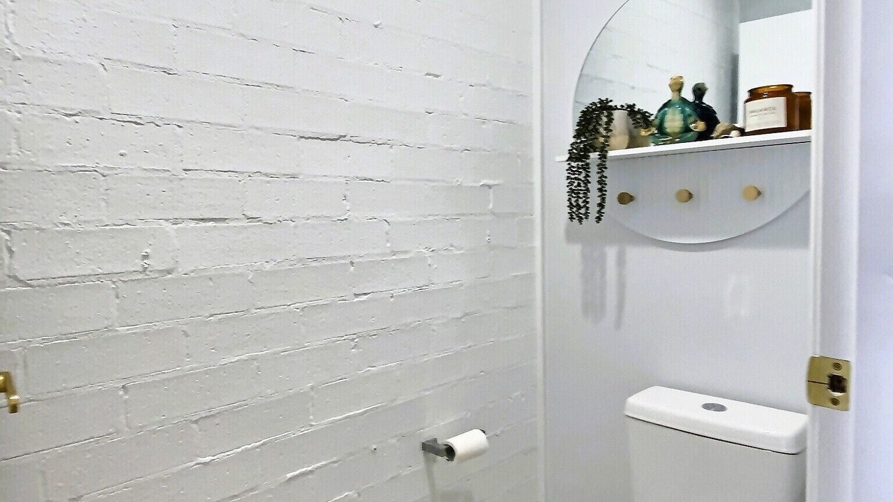 Photo of Bathroom in The Entrance North