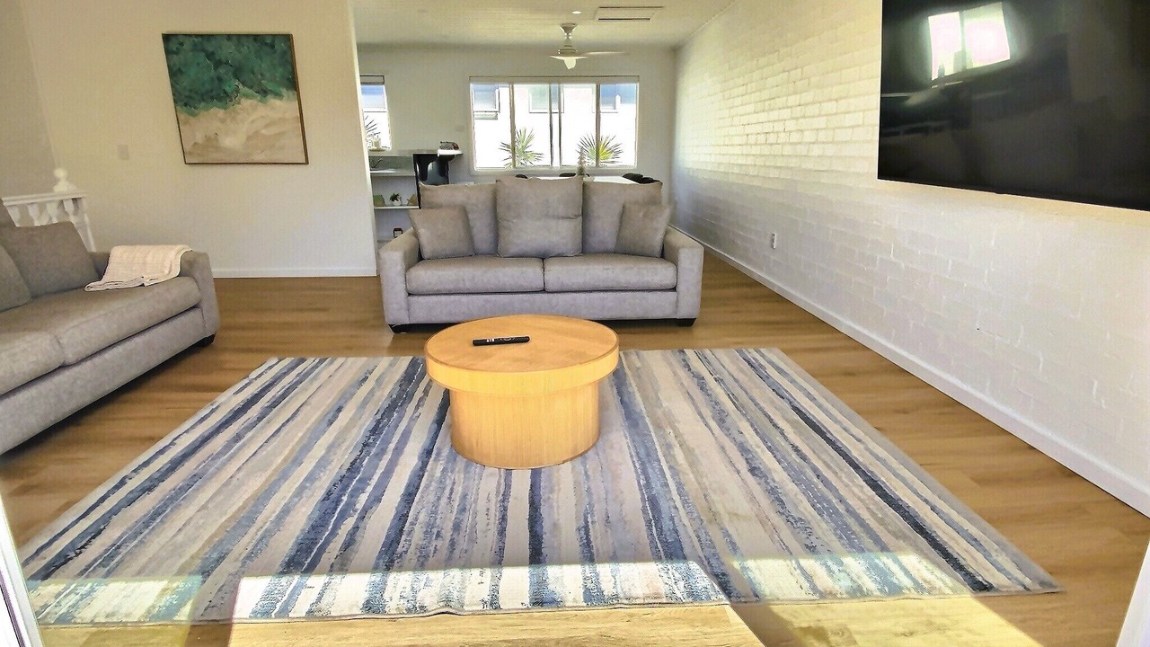 Photo of Livingroom in The Entrance North