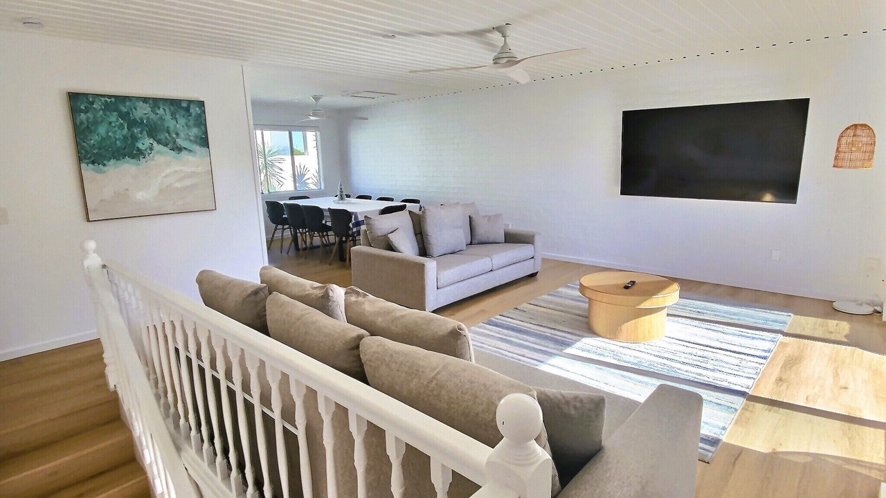 Photo of Livingroom in The Entrance North