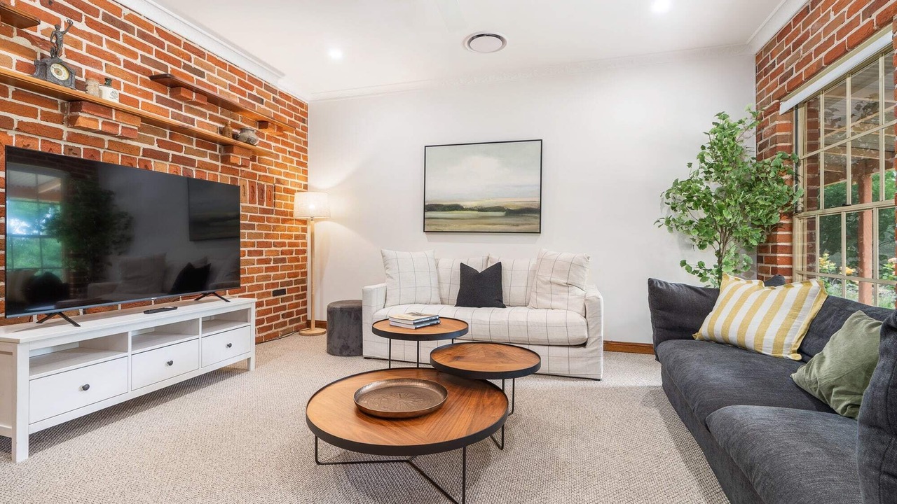 Photo of Livingroom in Laffing Waters