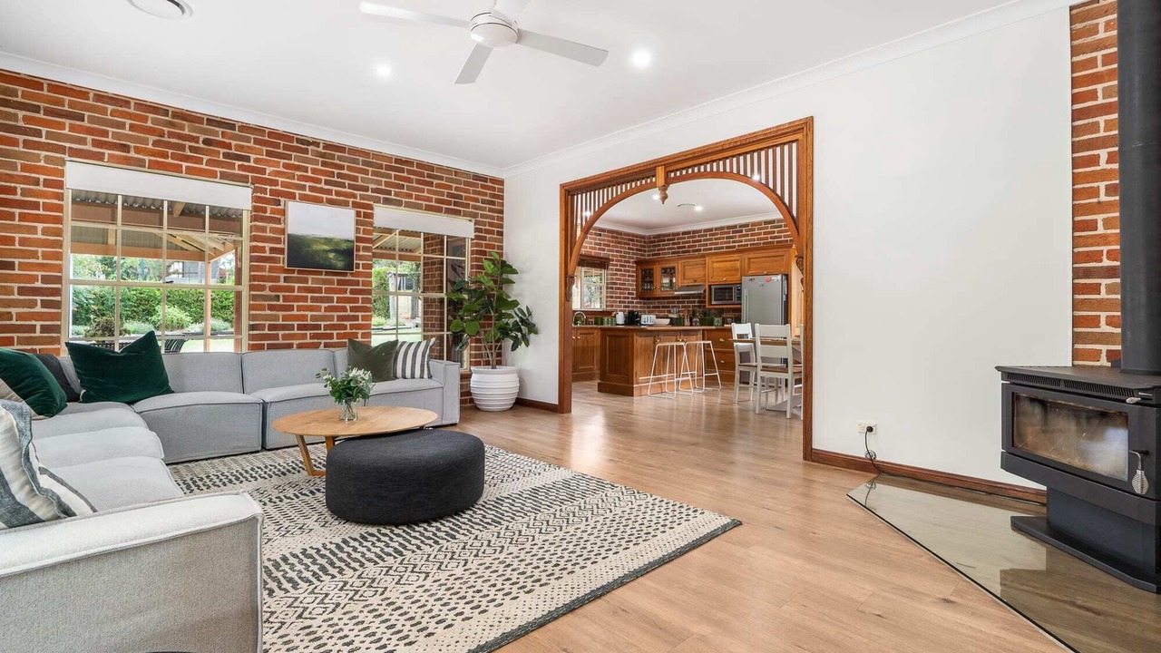 Photo of Livingroom in Laffing Waters