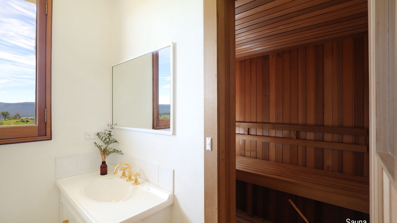 Photo of Bathroom in Kanimbla