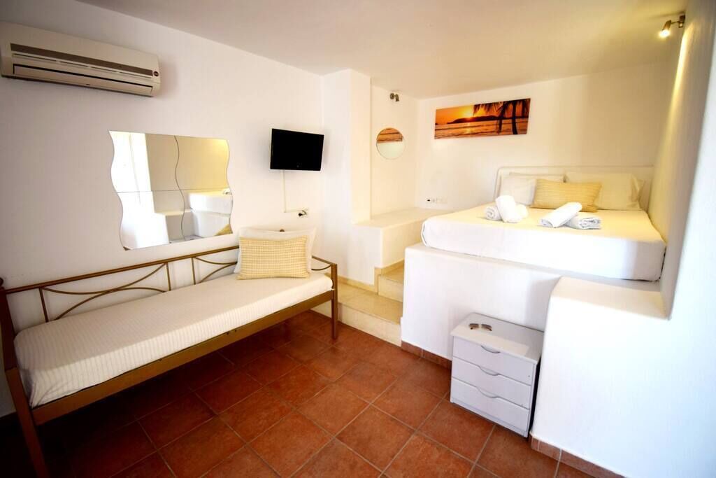 Photo of Bedroom in Glastros