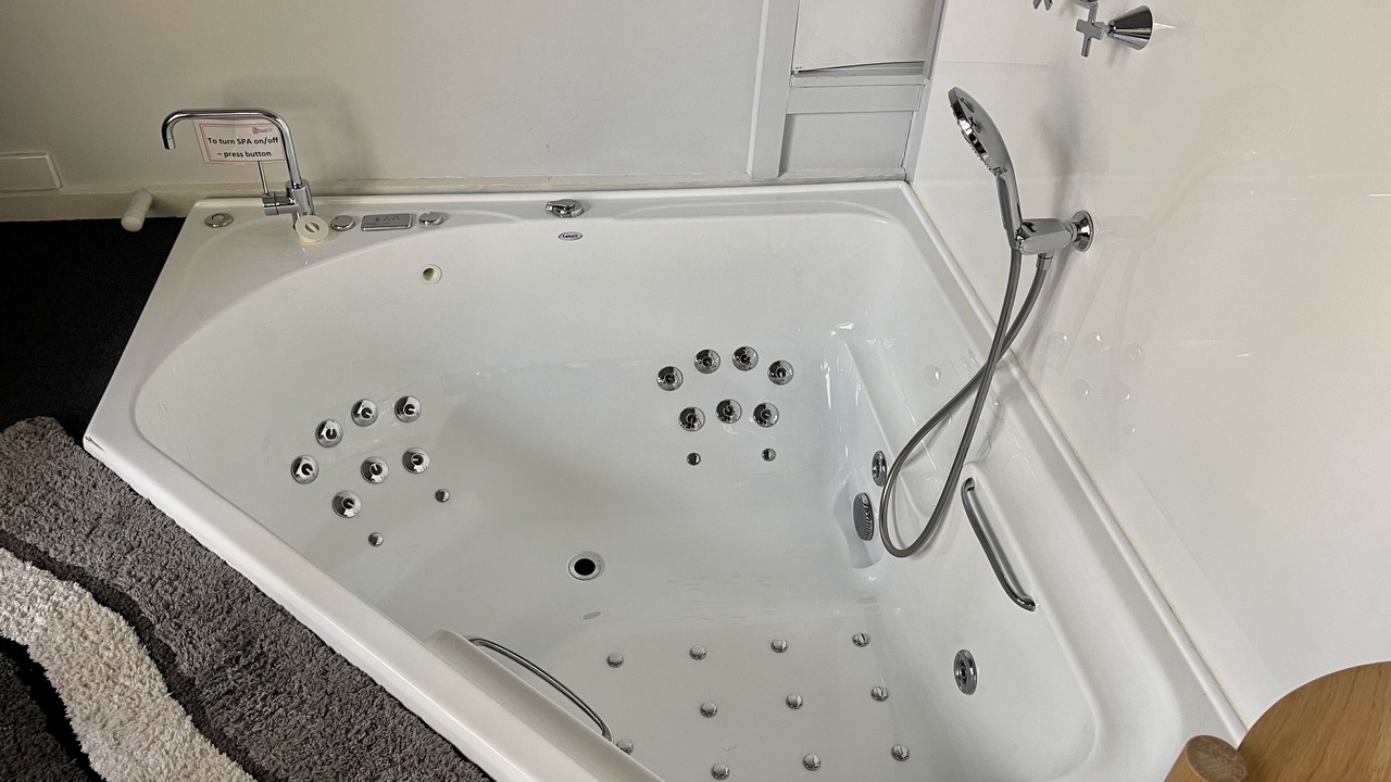 Photo of Bathroom in Baw Baw Village