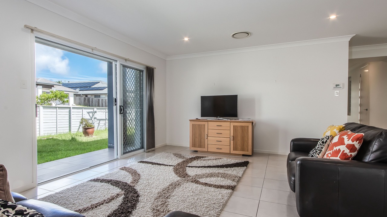 Photo of Livingroom in Casuarina