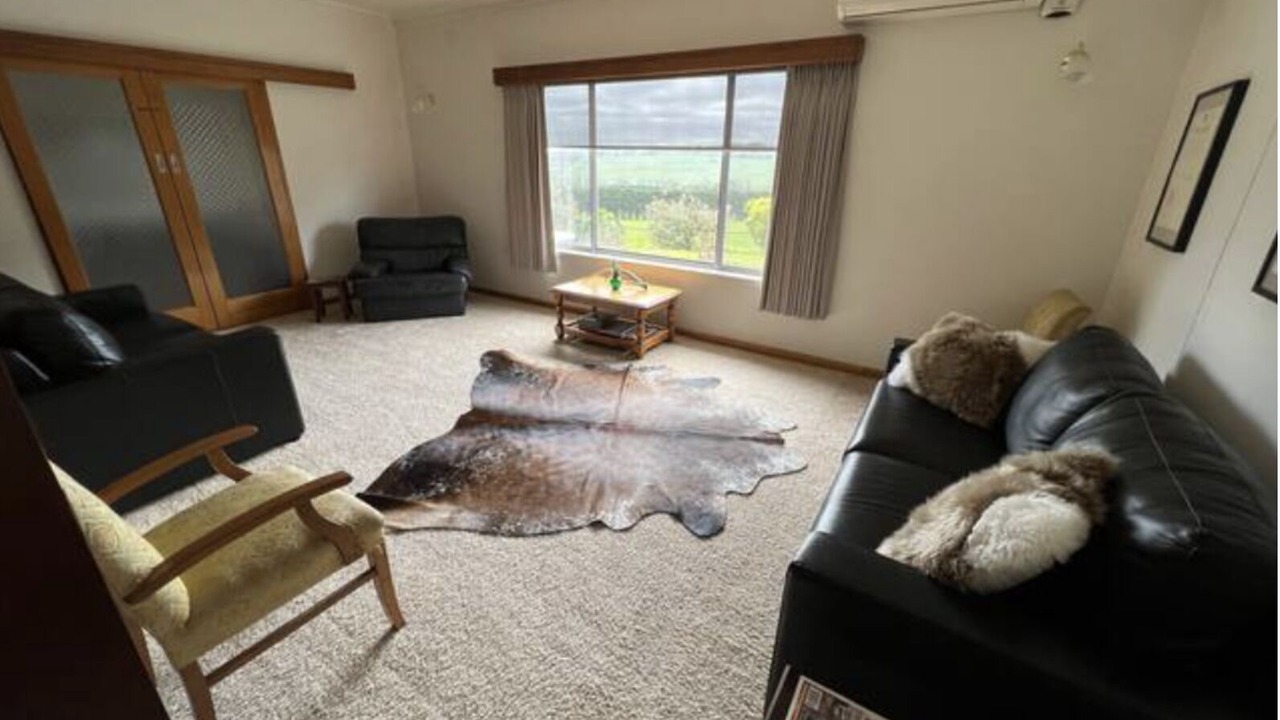 Photo of Livingroom in Scotts Creek