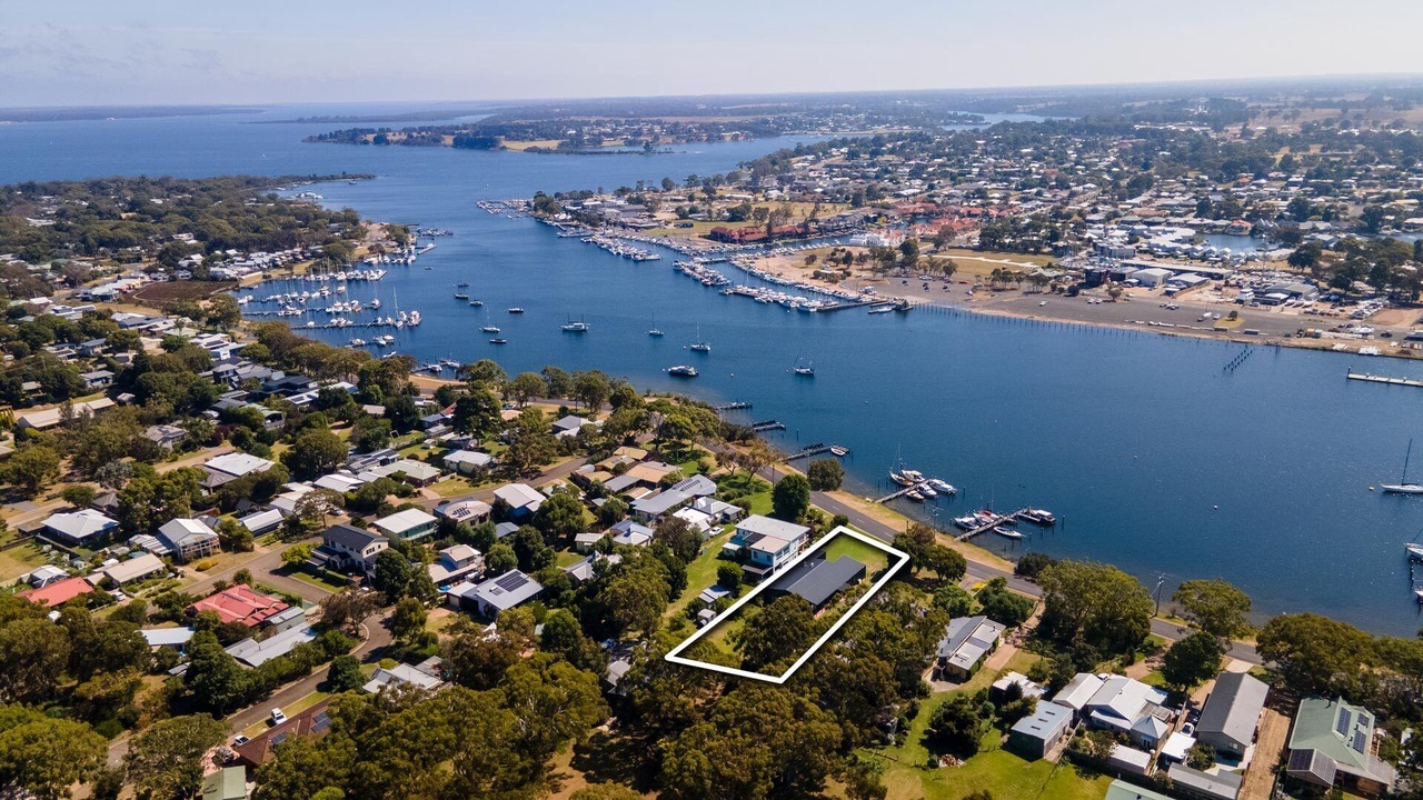 Photo of Outdoor in Raymond Island