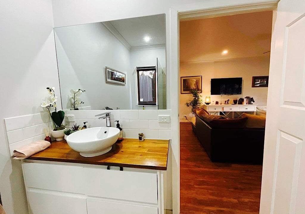 Photo of Bathroom in Lima East