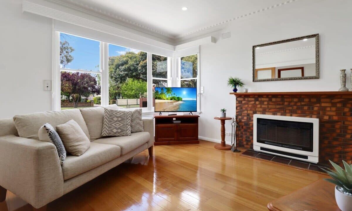 Photo of Livingroom in Manifold Heights