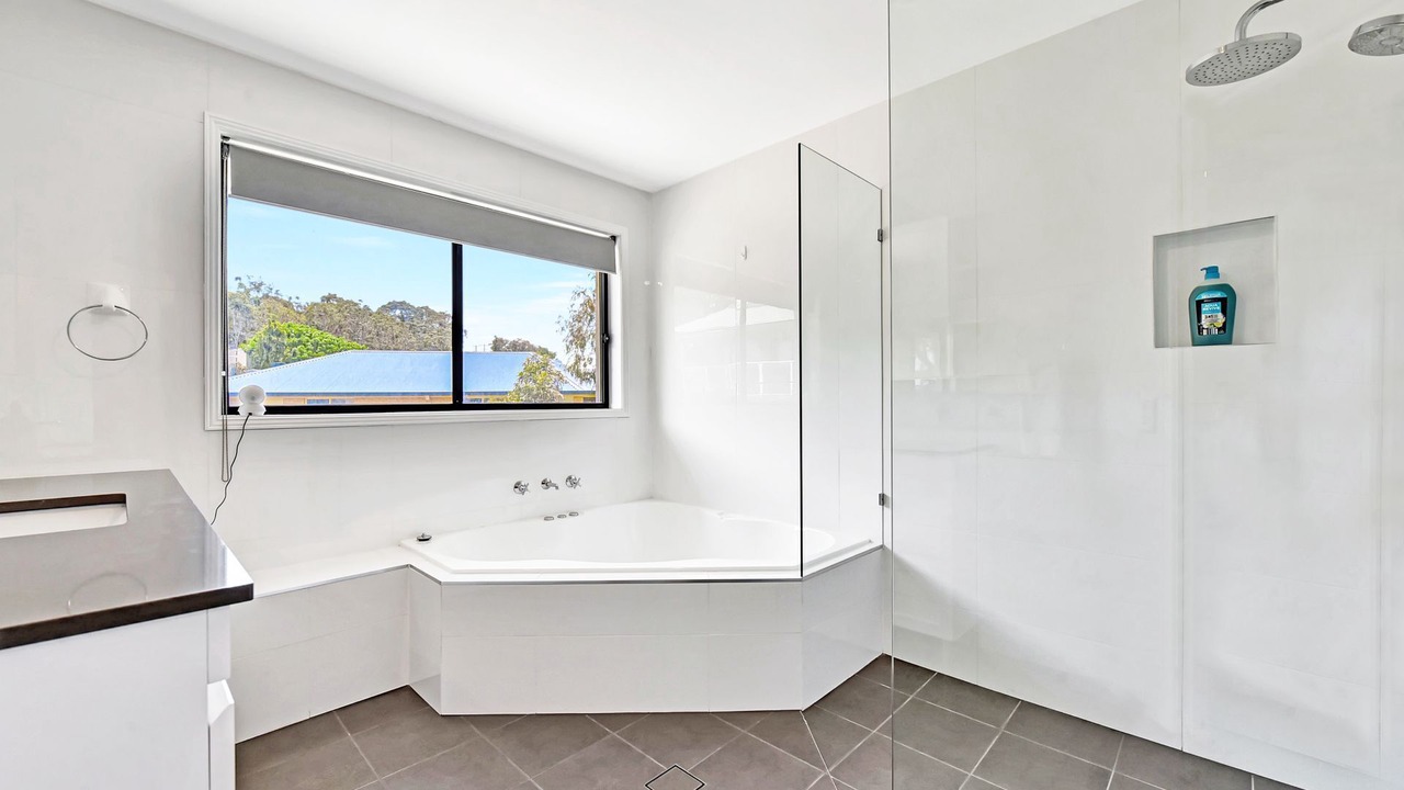 Photo of Bathroom in Fishing Point