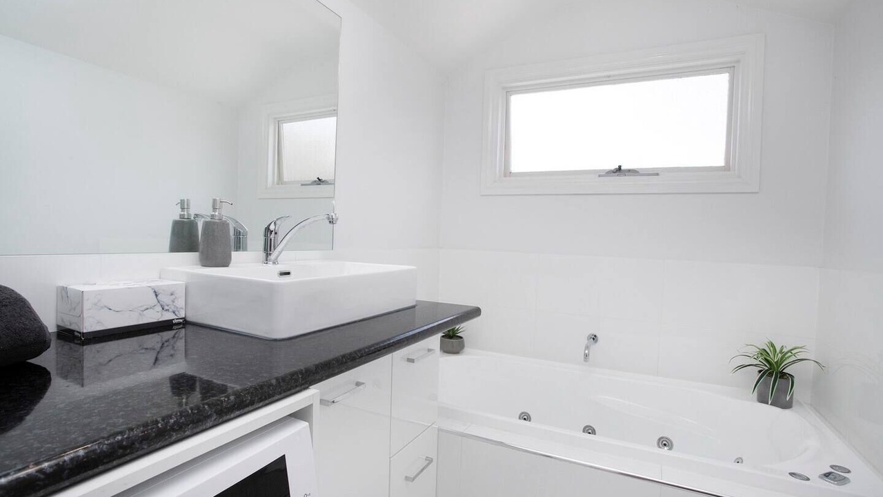 Photo of Bathroom in Williamstown