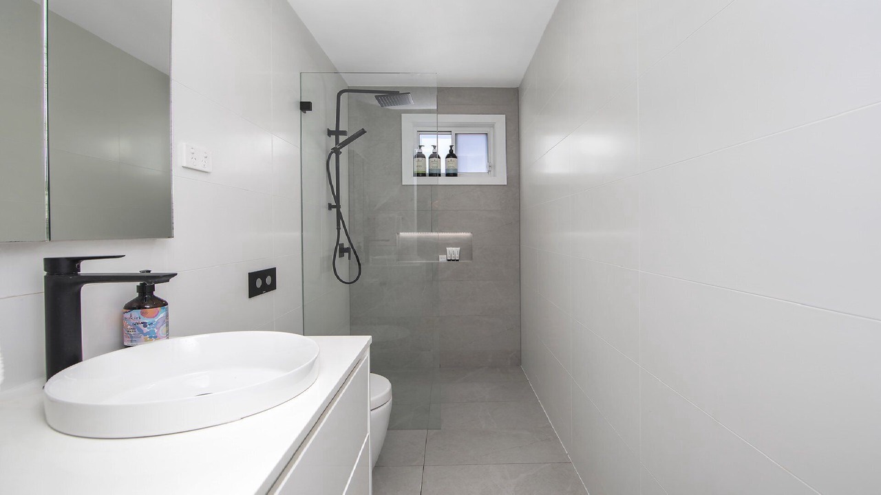 Photo of Bathroom in Booker Bay