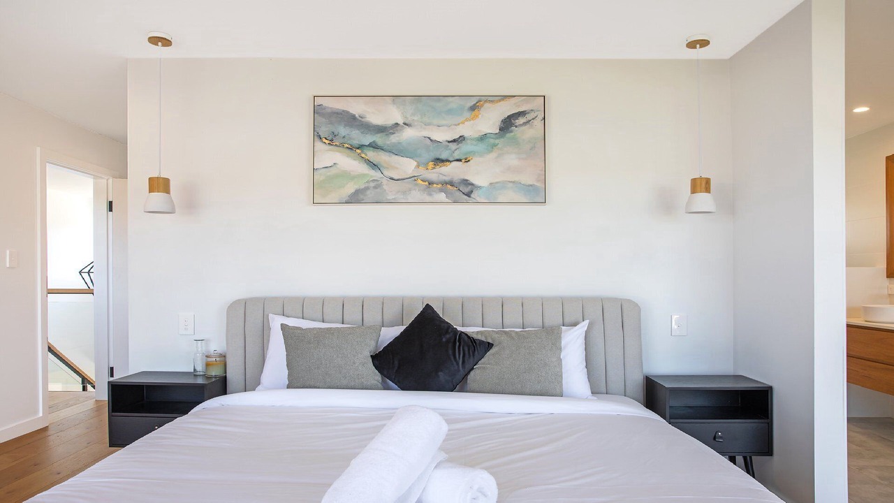 Photo of Bedroom in Booker Bay