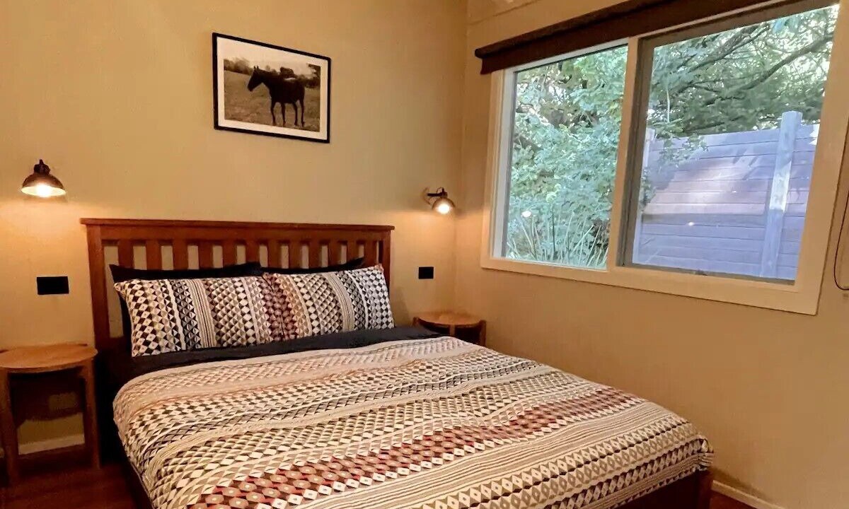 Photo of Bedroom in Howqua Inlet