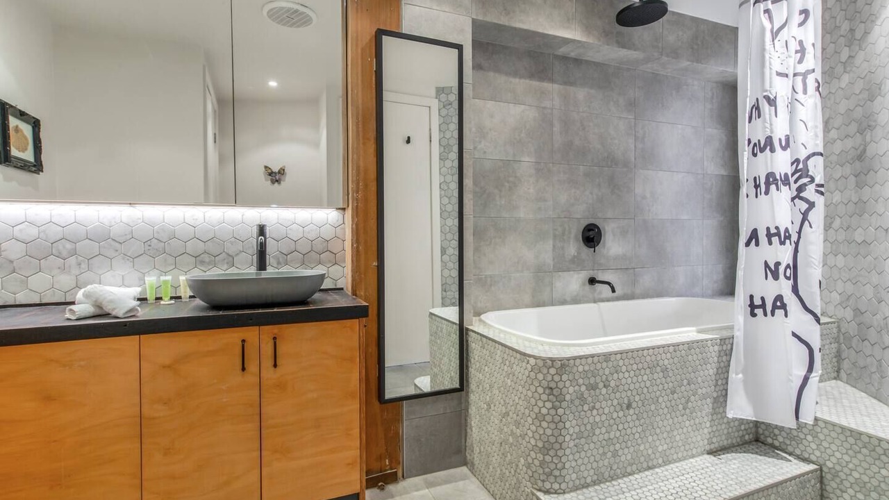Photo of Bathroom in Collingwood North