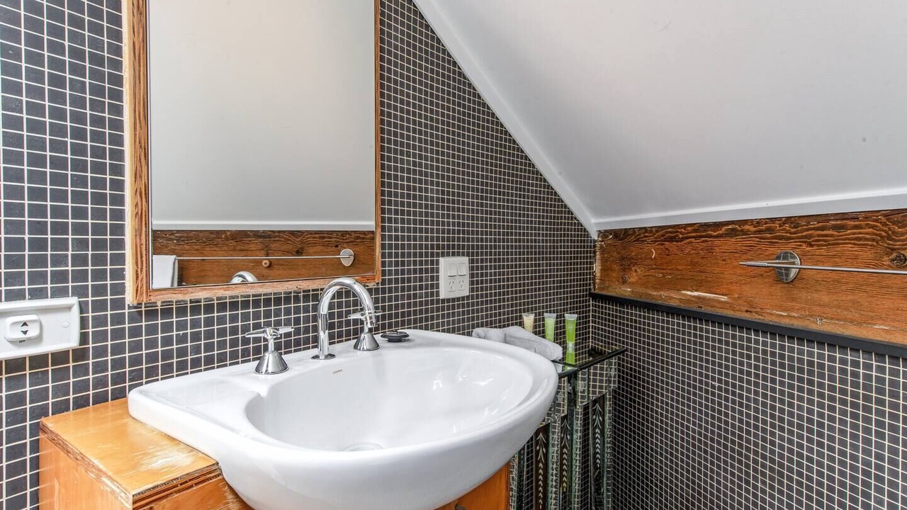 Photo of Bathroom in Collingwood North