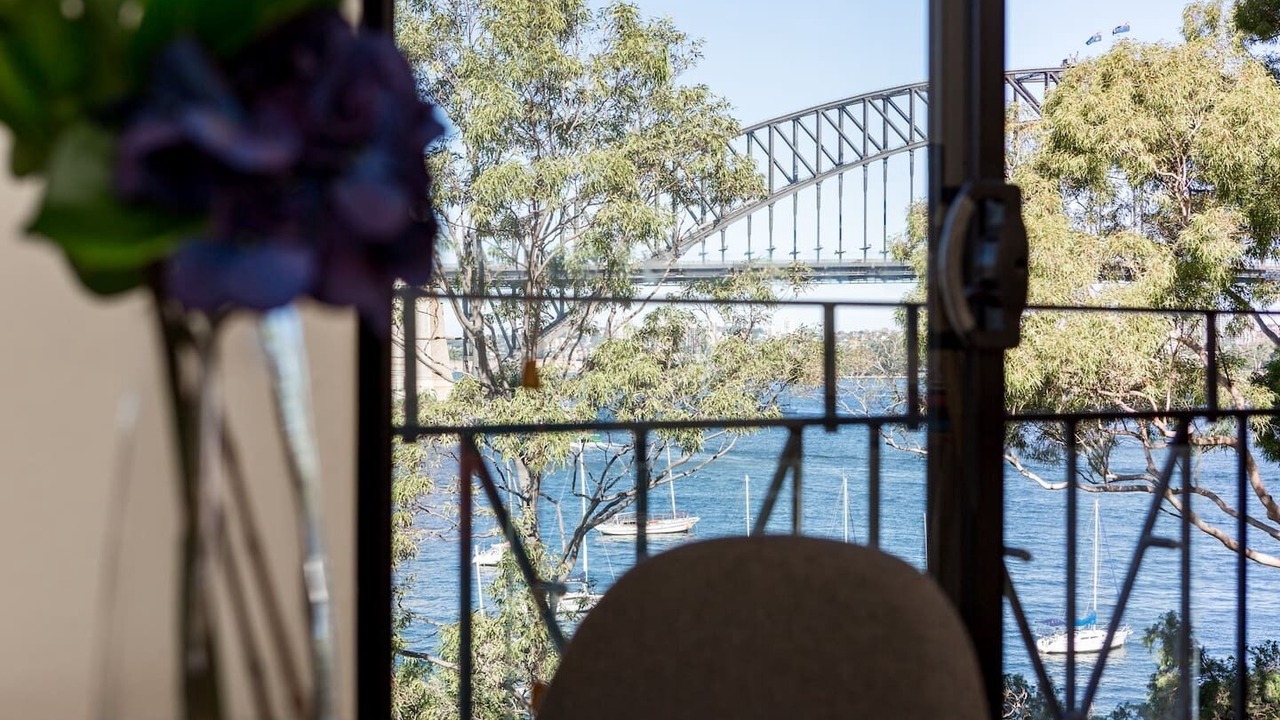 Photo of Others in McMahons Point