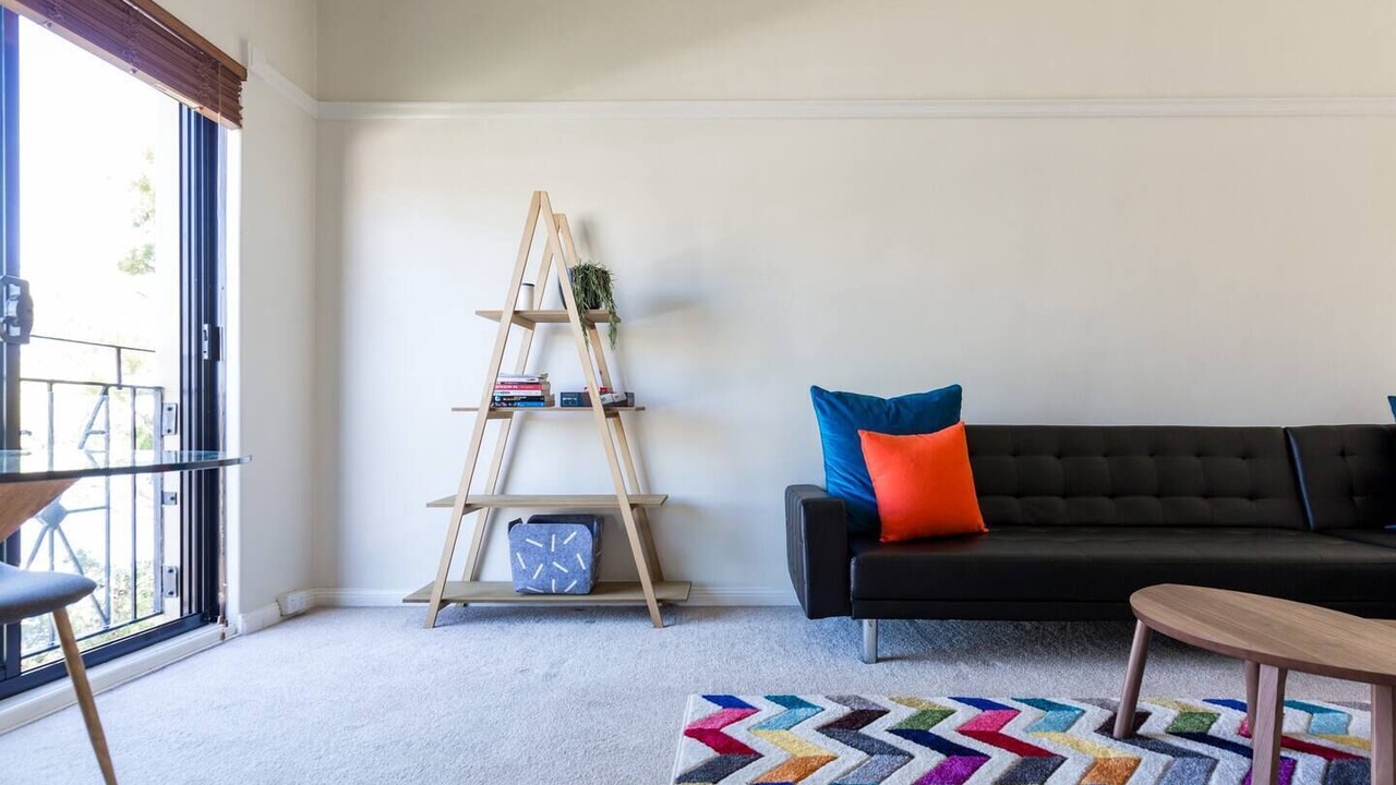 Photo of Livingroom in McMahons Point