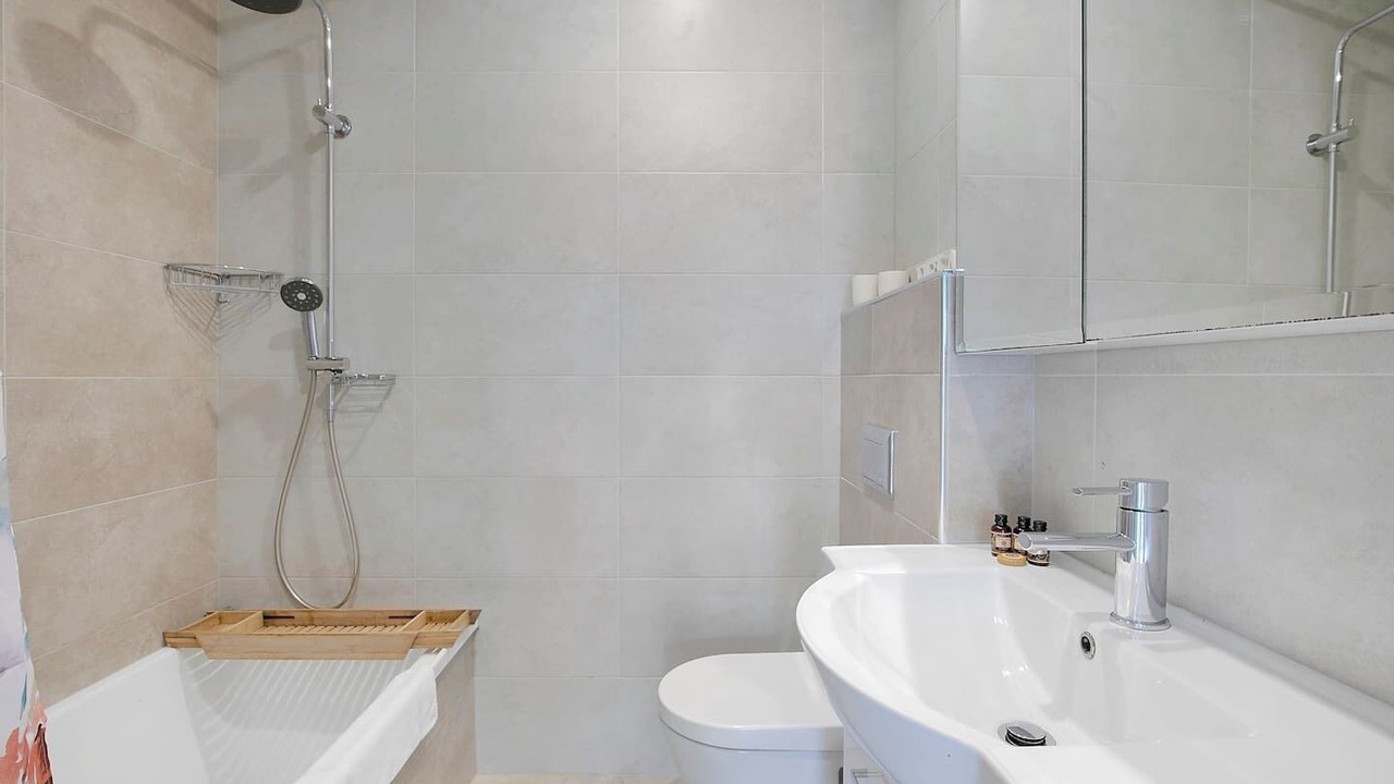 Photo of Bathroom in Mount Gravatt