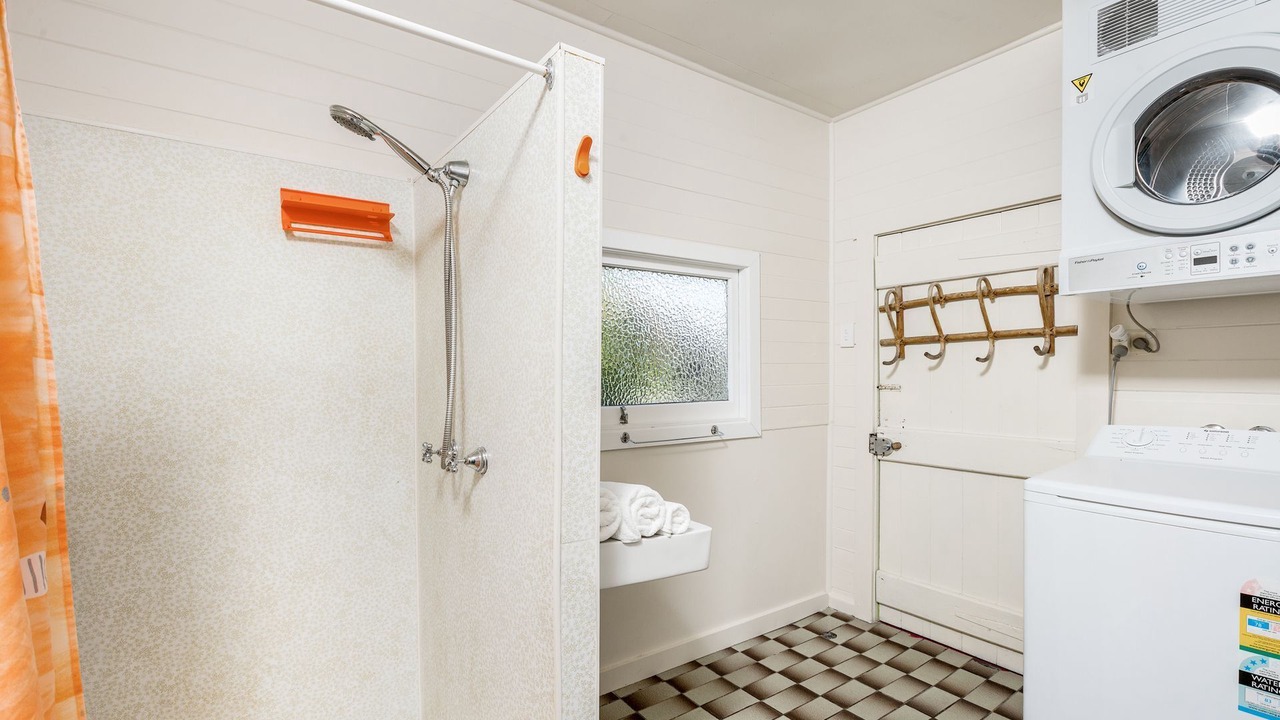 Photo of Bathroom in Suffolk Park