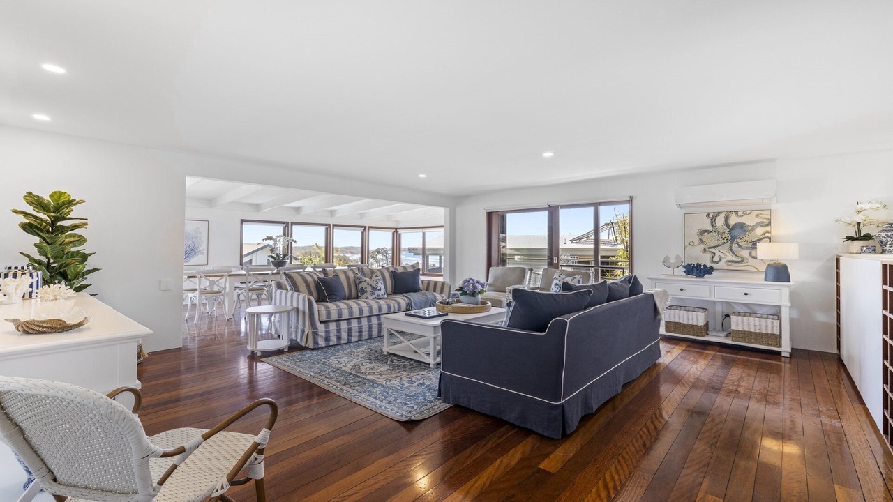 Photo of Livingroom in Emerald Beach