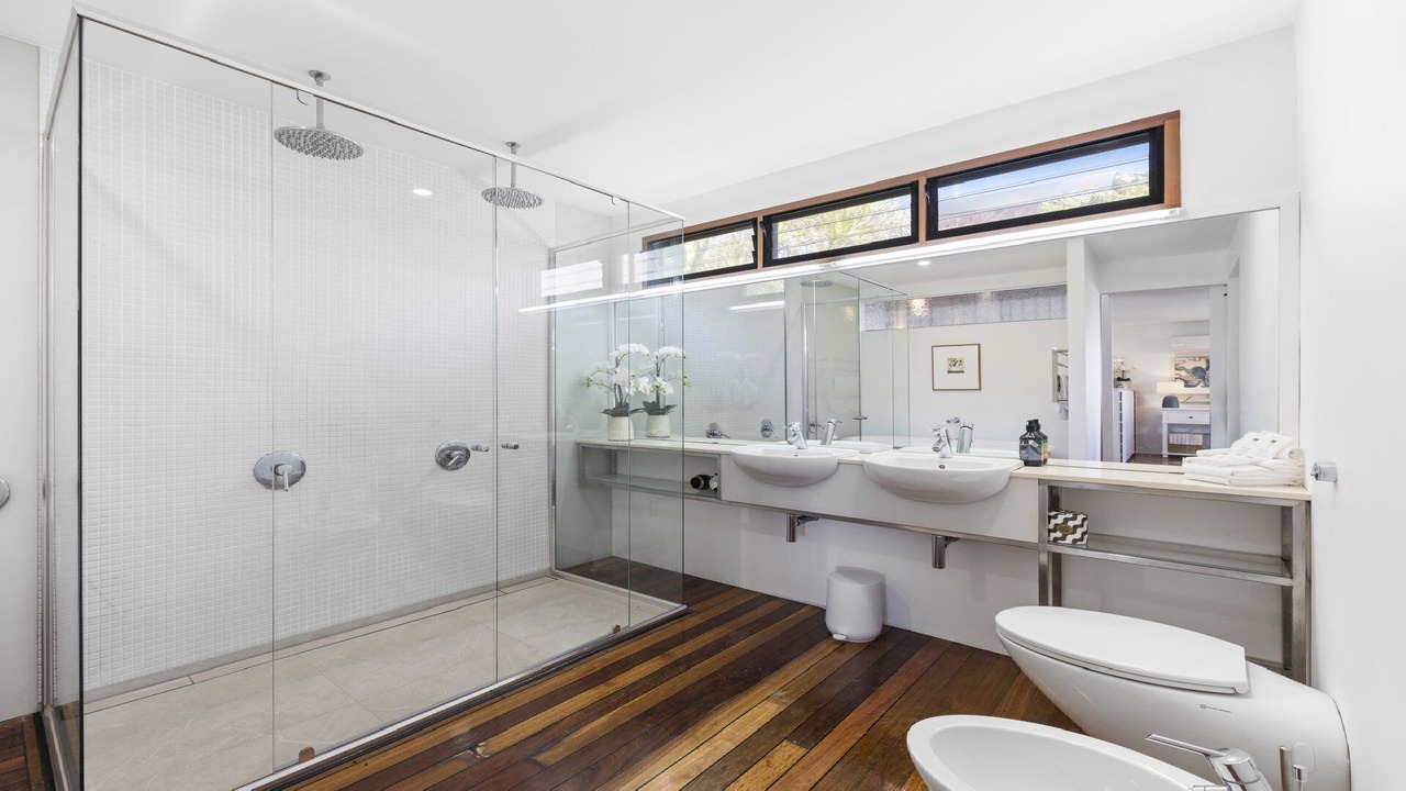 Photo of Bathroom in Emerald Beach