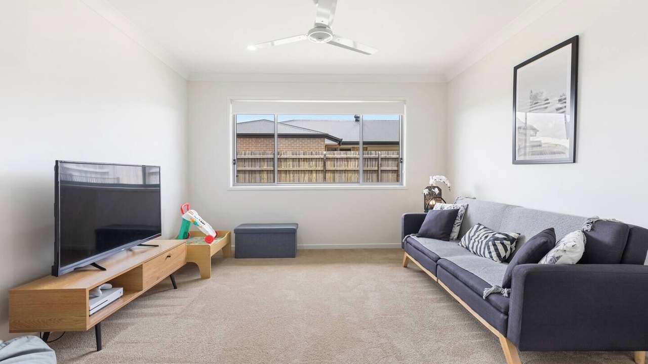 Photo of Bedroom in Urraween