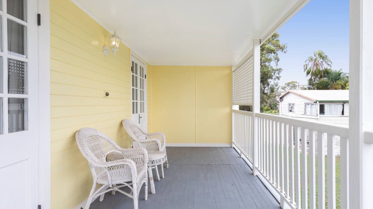 Photo of Patio Balcony in Maaroom