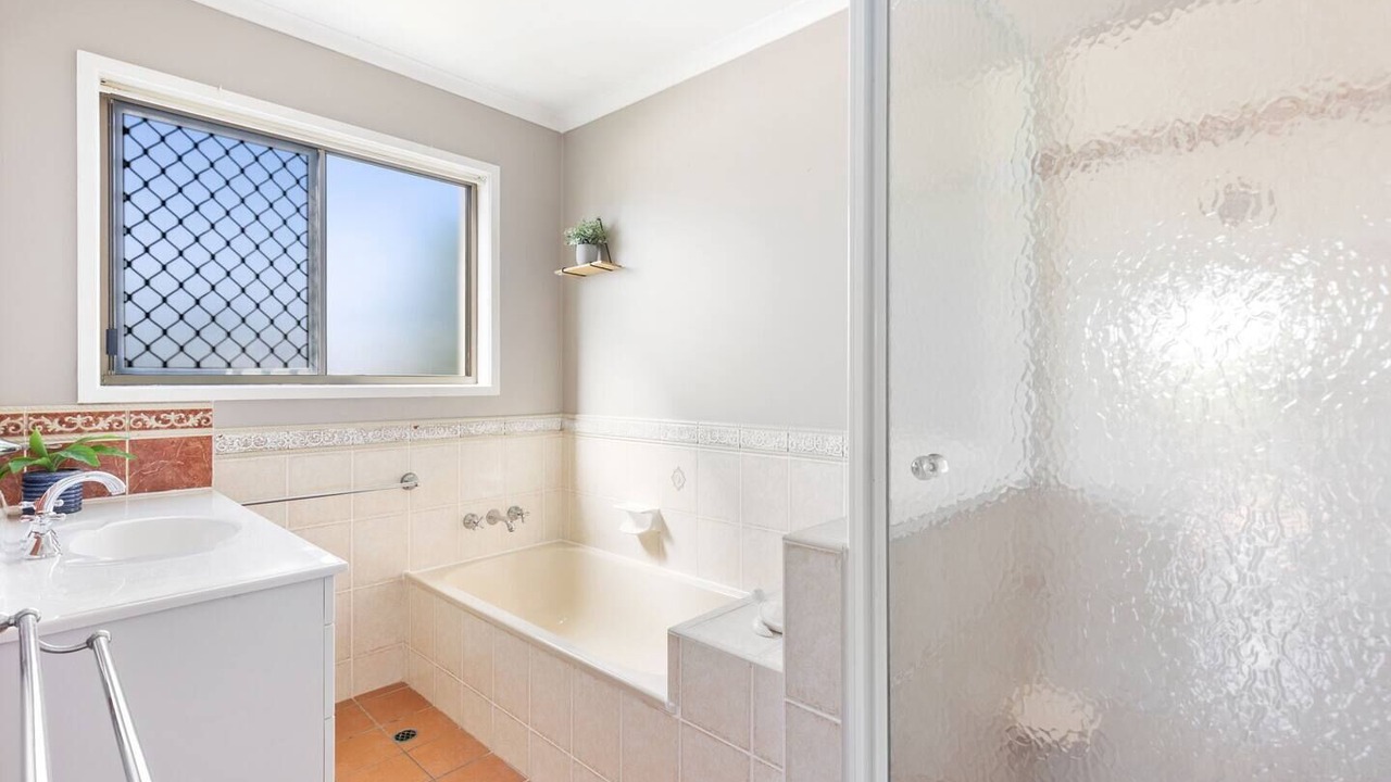 Photo of Bathroom in Torquay