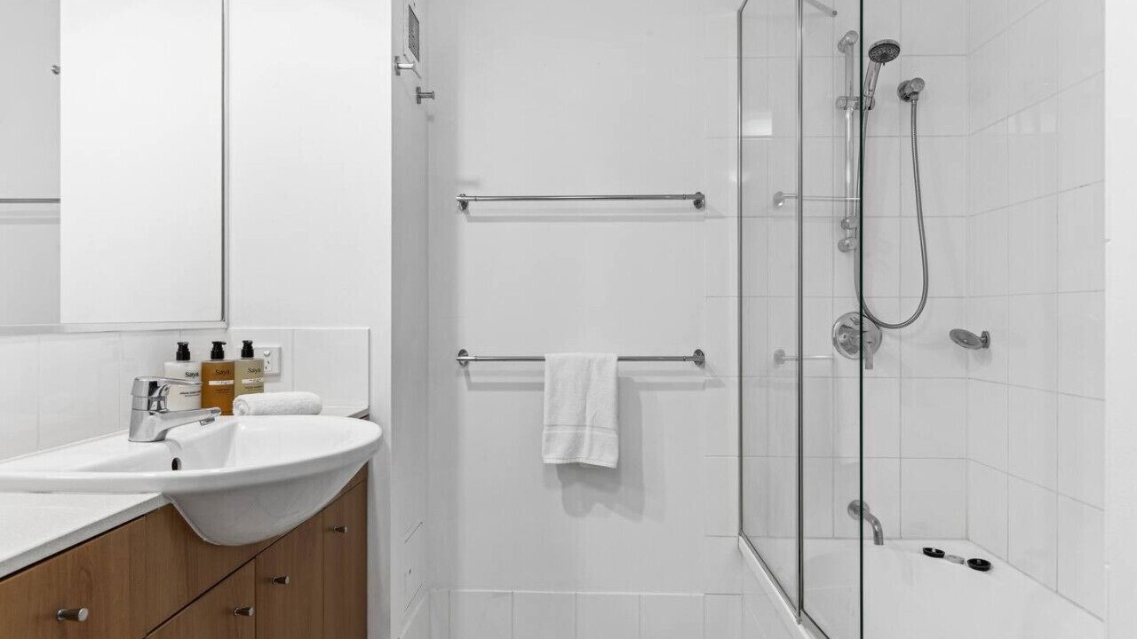 Photo of Bathroom in Twin Waters