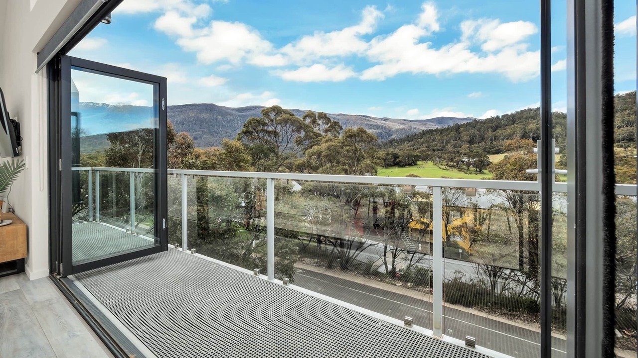 Photo of Patio Balcony in Lake Crackenback