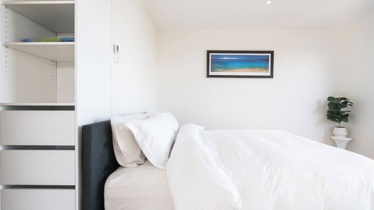 Photo of Bedroom in Bonbeach