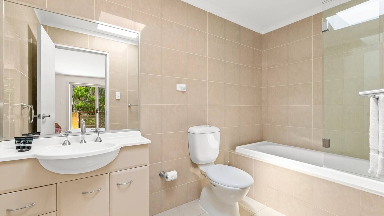 Photo of Bathroom in Avalon Beach
