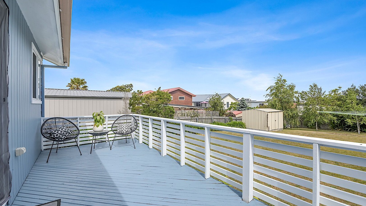 Photo of Patio Balcony in Hawley Beach