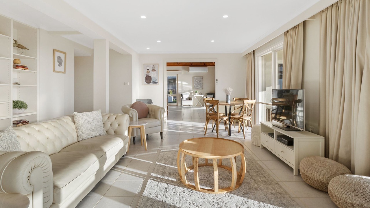 Photo of Livingroom in Normanville